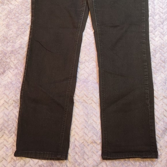 Santana Women's Classic Straight Leg Jean, Size 12 inseam 32 - Picture 3 of 9